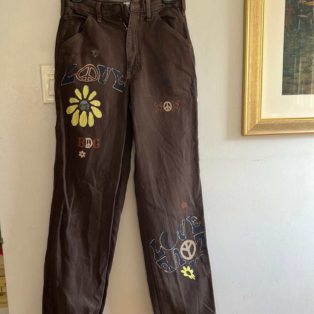 BDG utility style Jeans Love & Peace chocolate